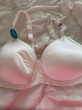 Smooth white T-Shirt Bra - Women Intimates